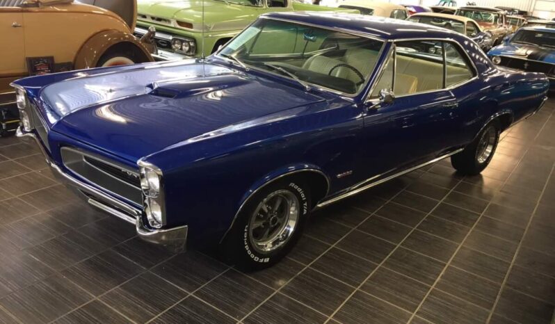 Pontiac Lemans 1966 complet